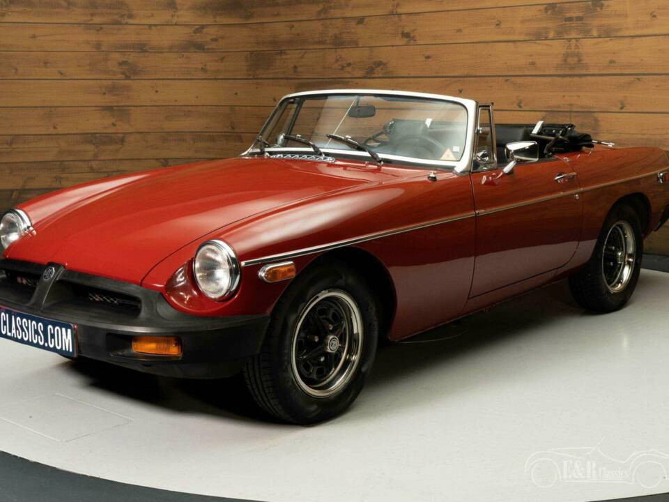 Afbeelding 6/19 van MG MGB (1978)