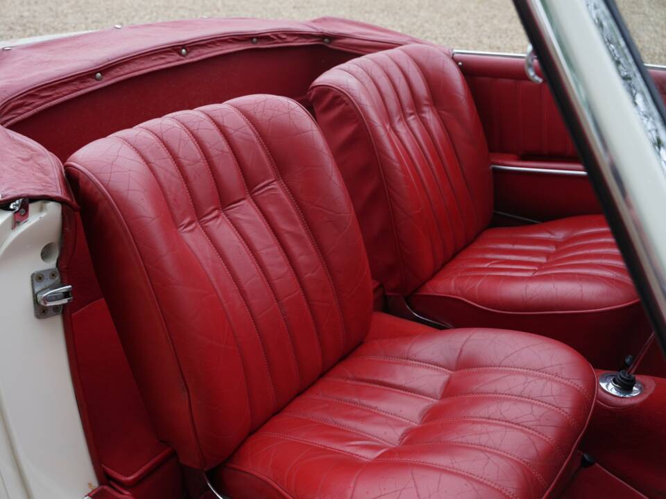 Bild 32/50 von Mercedes-Benz 190 SL (1960)
