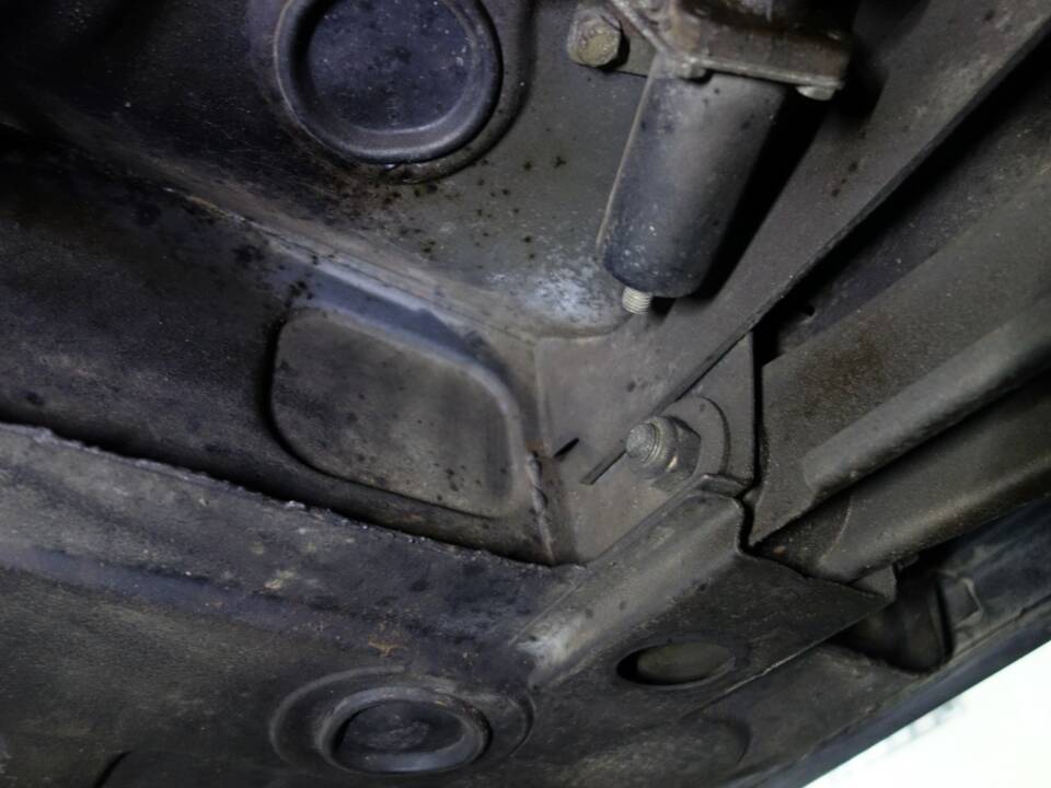 Bild 56/60 von Alfa Romeo Giulia GT 1300 Junior (1975)