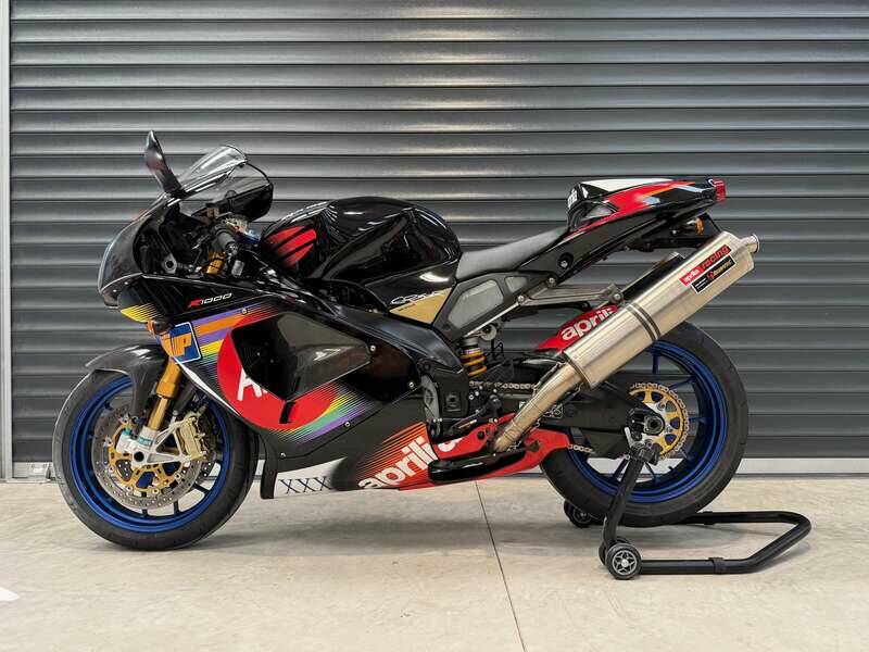 Afbeelding 2/41 van Aprilia DUMMY (2003)