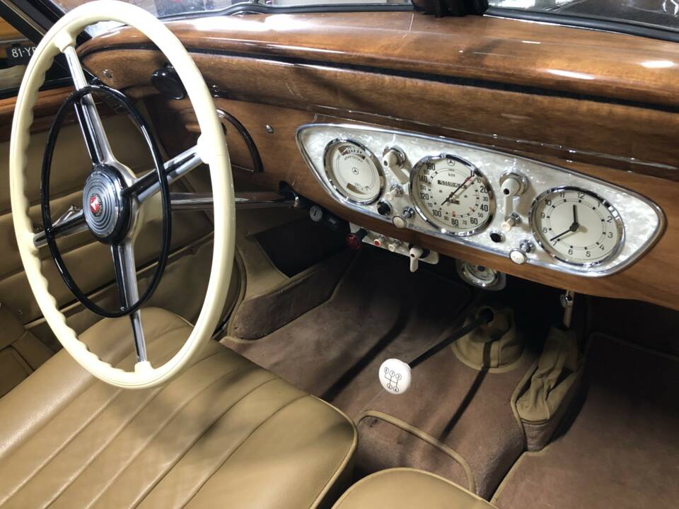 Image 3/38 of Mercedes-Benz 320 Cabriolet A (1938)