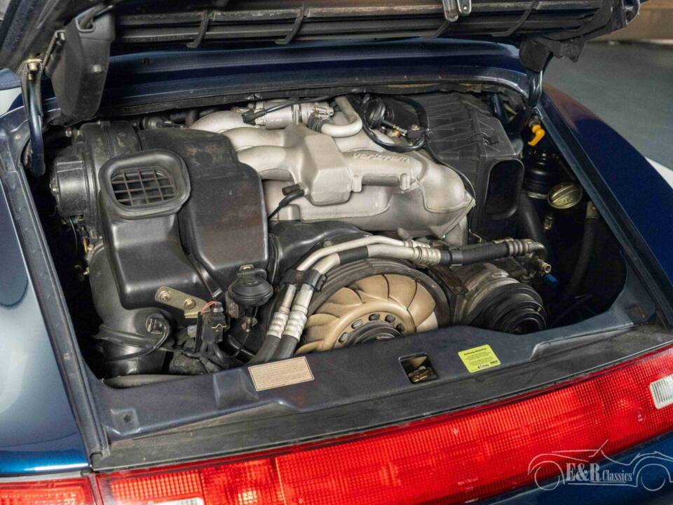 Image 19/19 of Porsche 911 Carrera (1997)