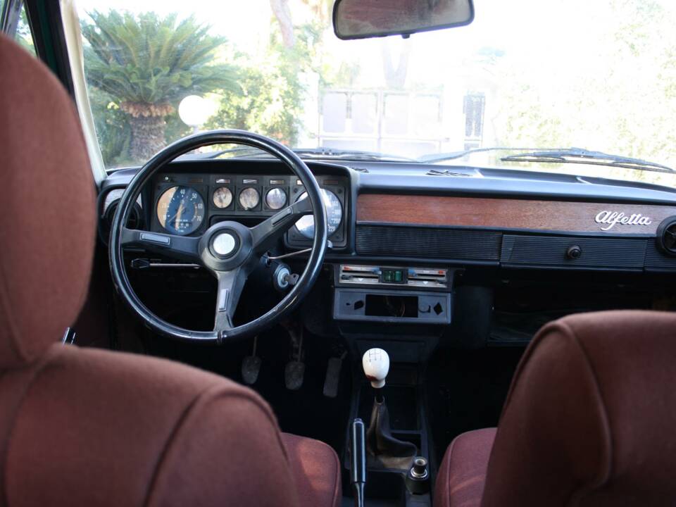 Bild 34/77 von Alfa Romeo Alfetta 1.8 (1977)