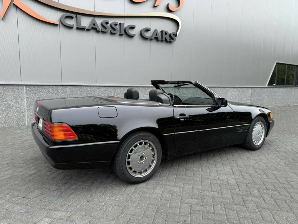 Image 9/44 of Mercedes-Benz 300 SL (1991)