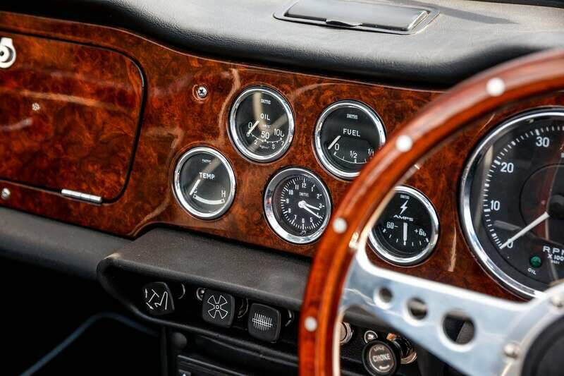 Image 28/30 of Triumph TR 5 PI (1968)