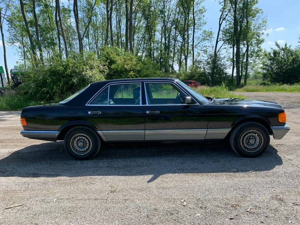 Bild 6/8 von Mercedes-Benz 280 SE (1981)