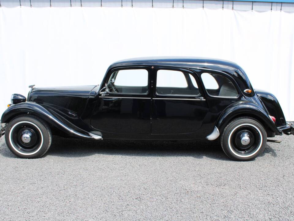 Afbeelding 10/51 van Citroën Traction Avant 11 Familiale (1955)