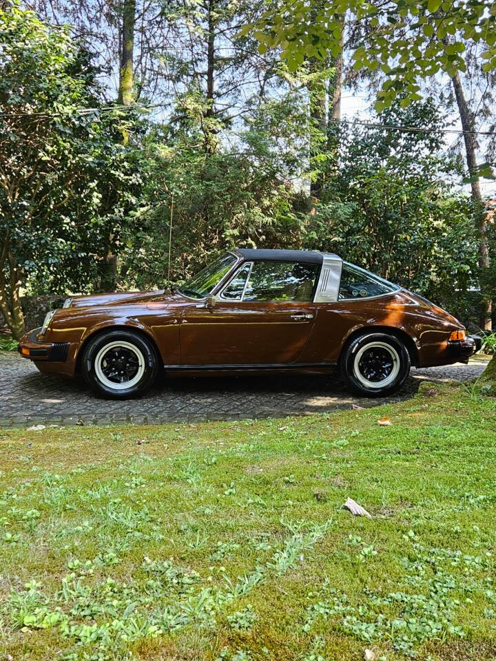 Bild 31/44 von Porsche 911 2.7 (1974)