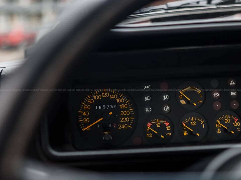 Image 7/10 of Lancia Delta HF Integrale (1988)