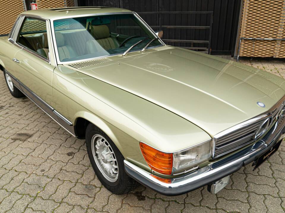 Image 2/50 of Mercedes-Benz 500 SEC (1984)