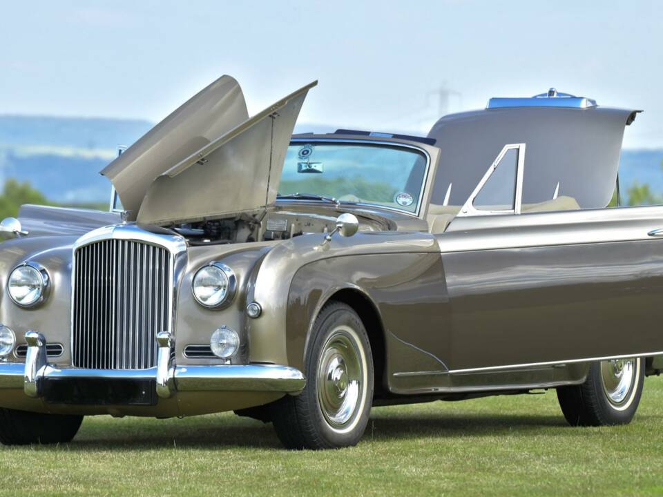 Bild 26/50 von Bentley S 1 Continental Drophead Coupé (1958)