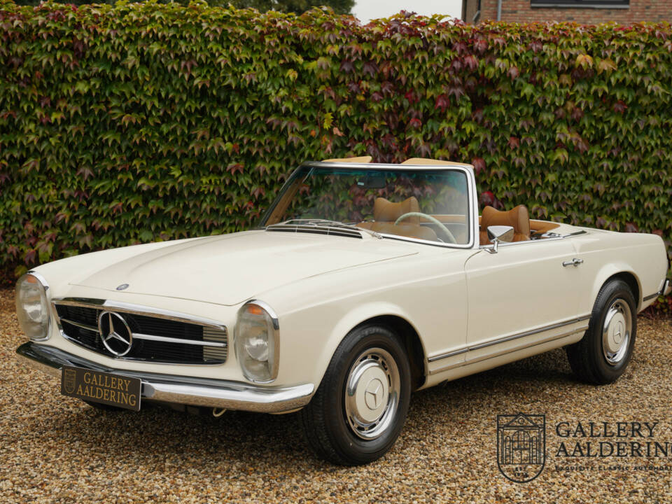 Image 1/50 of Mercedes-Benz 280 SL (1970)