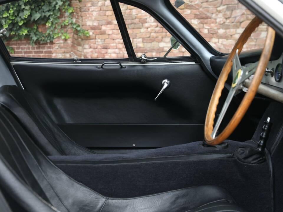 Image 50/50 of Lotus Elite S2 (1961)