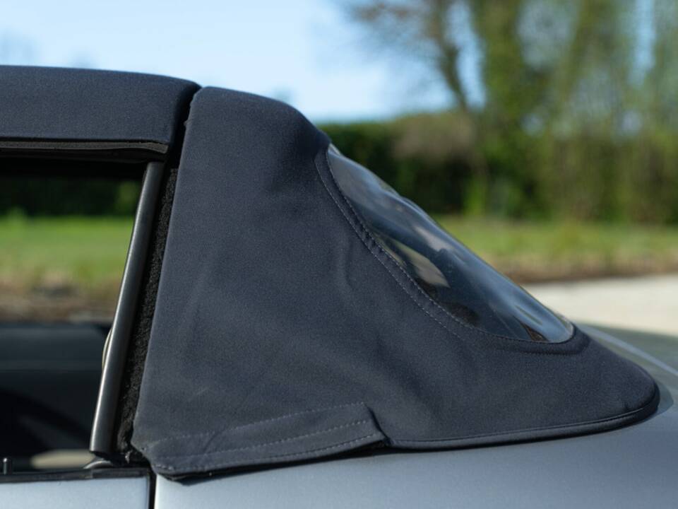 Immagine 19/50 di TVR S2 (1989)