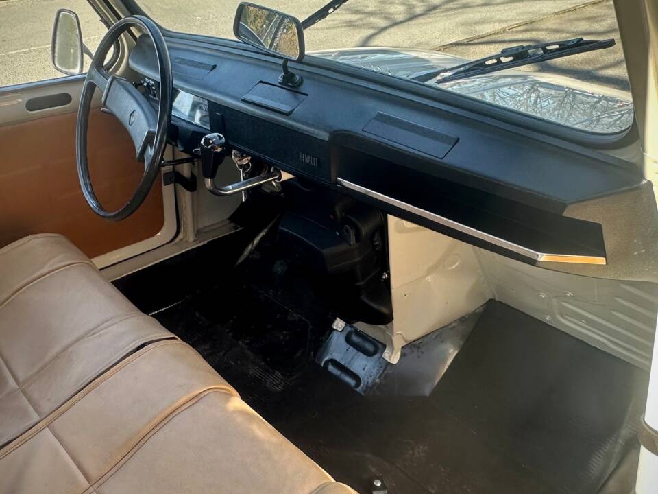 Immagine 10/30 di Renault R 4 (1980)