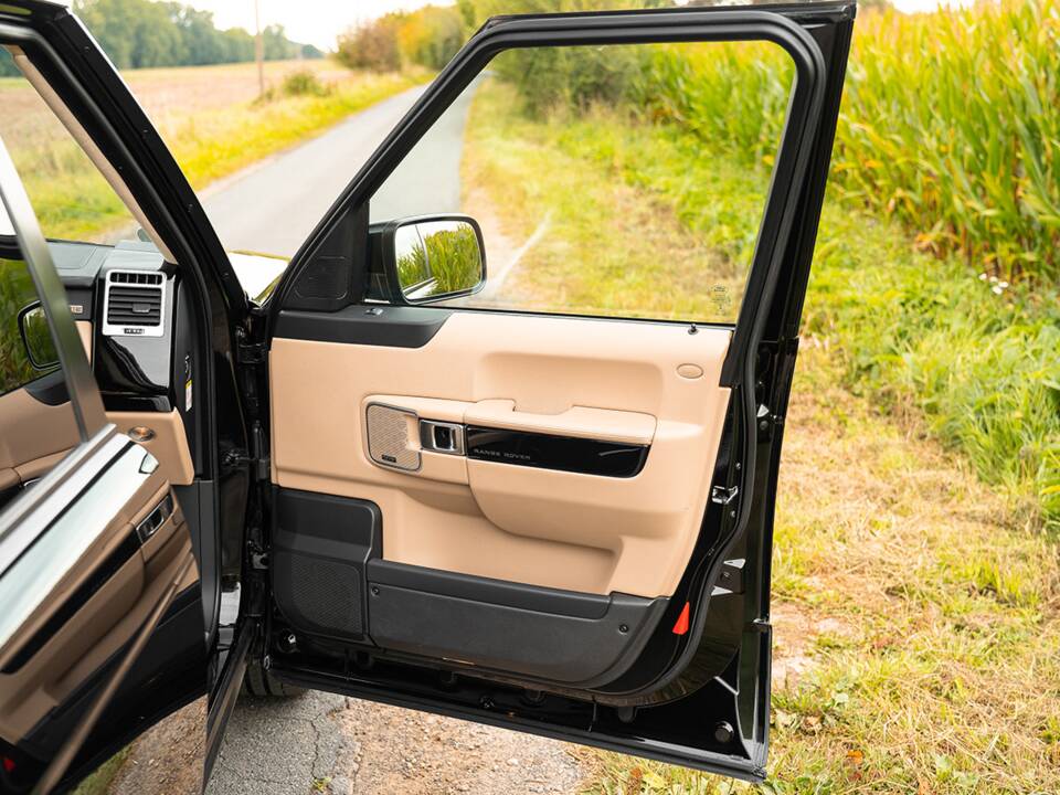 Imagen 41/67 de Land Rover Range Rover V8 Supercharged (2012)
