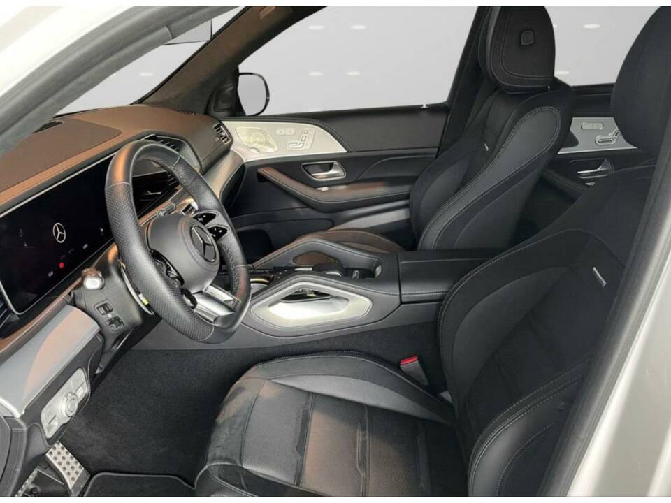 Image 7/12 of Mercedes-Benz GLE 53 AMG 4MATIC+ (2024)