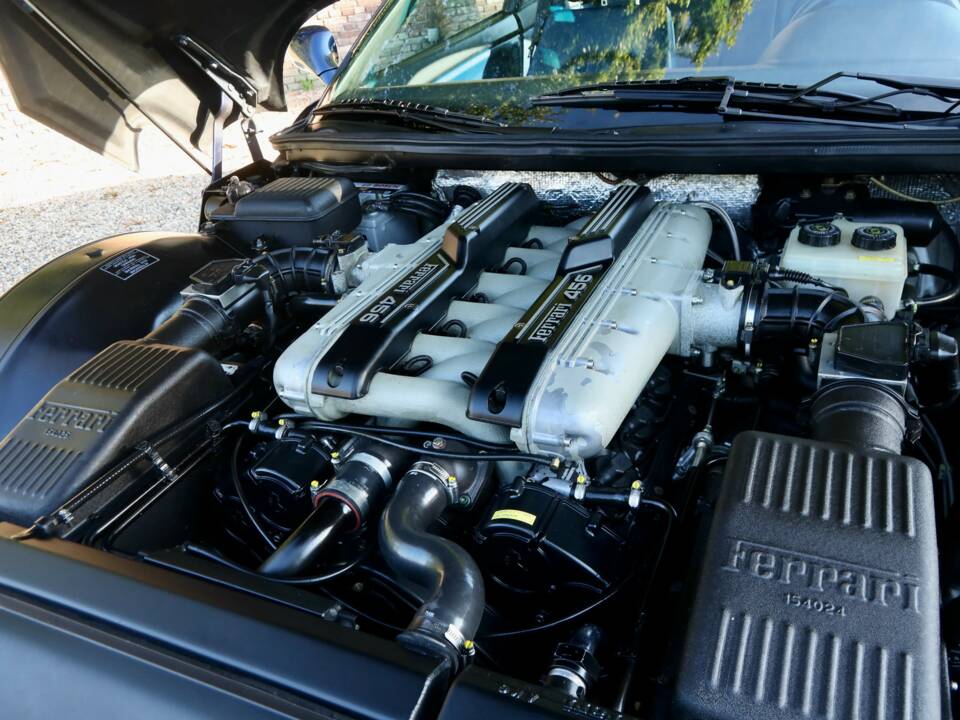 Immagine 34/50 di Ferrari 456 GT (1994)
