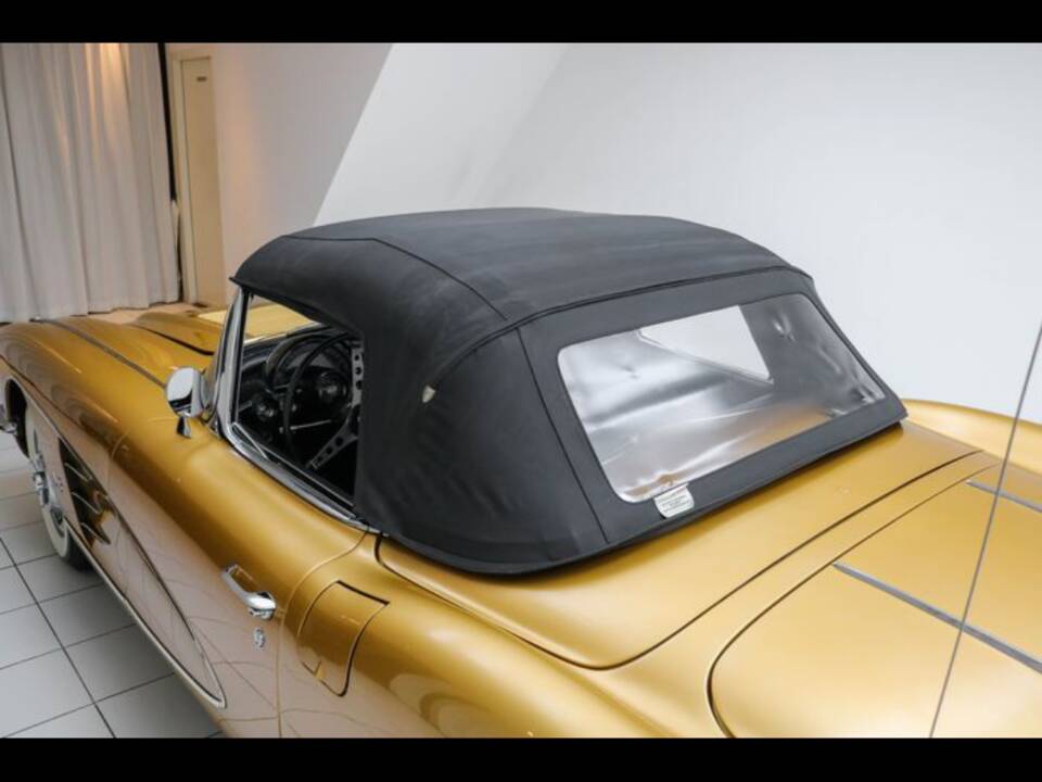 Image 77/100 of Chevrolet Corvette (1958)