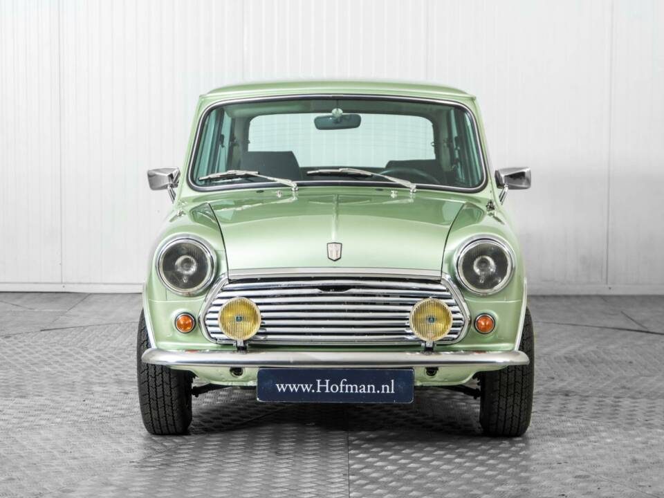 Image 13/50 of Austin Mini 1000 (1983)