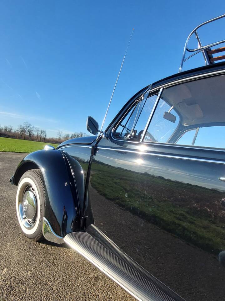 Image 14/15 of Volkswagen Beetle 1300 (1972)