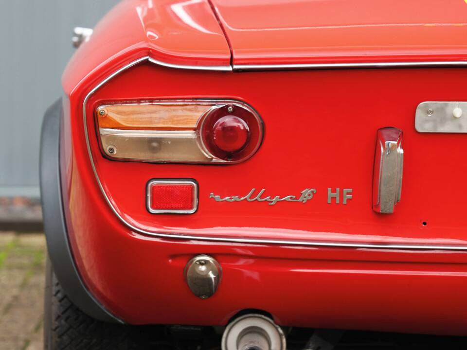 Imagen 23/43 de Lancia Fulvia Rallye HF 1.6 (1970)