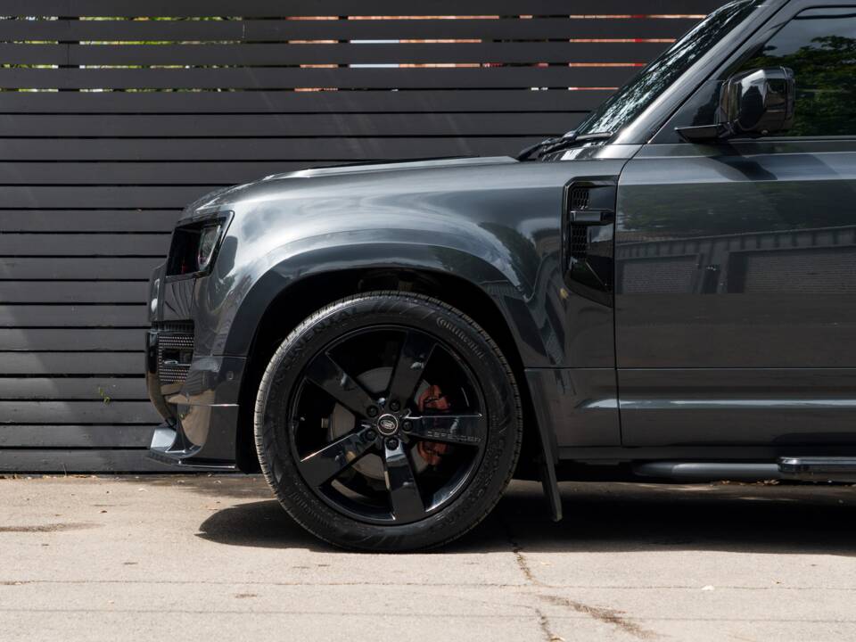 Image 4/61 de Land Rover Defender 110 D200 AWD (2023)