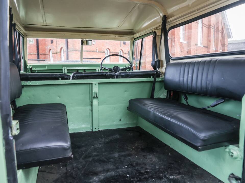 Immagine 27/32 di Land Rover 88 (1969)