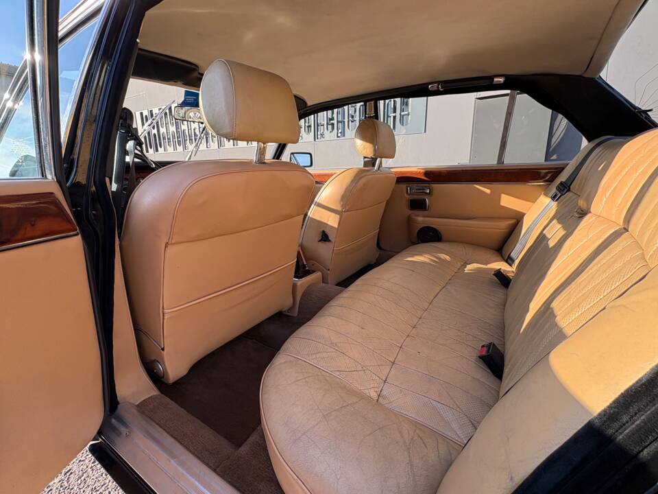 Imagen 8/19 de Jaguar XJ 6 4.2 (1981)