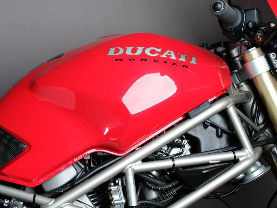 Imagen 7/12 de Ducati DUMMY (1994)