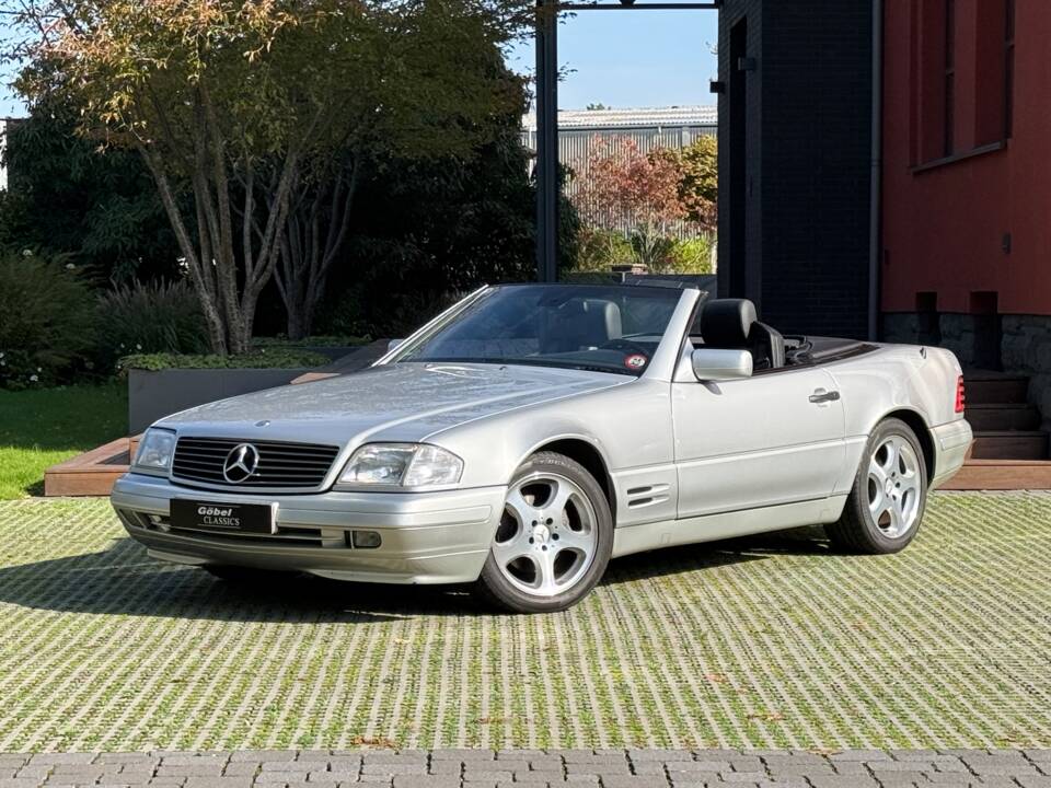 Image 1/29 de Mercedes-Benz SL 280 (1996)