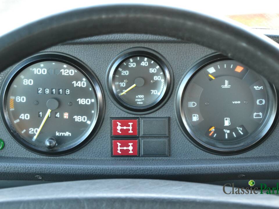 Bild 32/50 von Mercedes-Benz 200 GE (kurz) (1987)