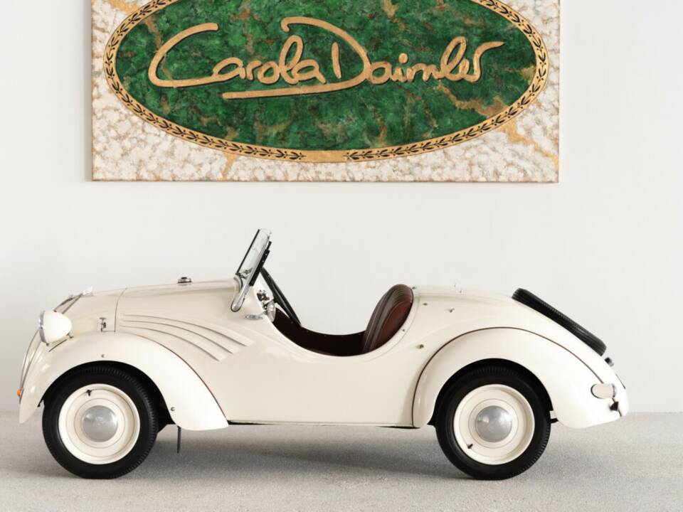 Image 4/36 of NSU-Fiat 500 A Topolino Weinsberg (1940)