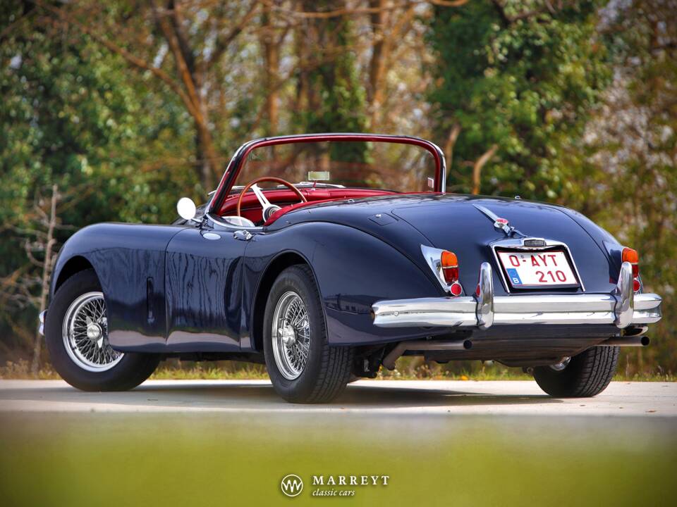 Image 5/78 of Jaguar XK 150 3.4 S OTS (1958)
