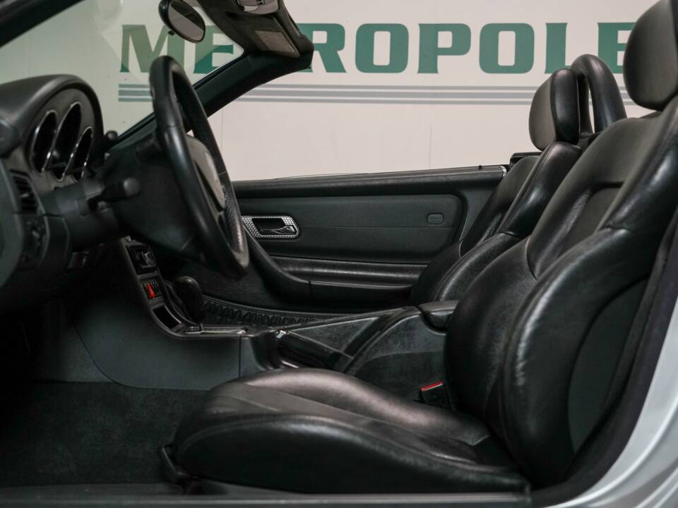 Image 4/50 of Mercedes-Benz SLK 230 Kompressor (2001)