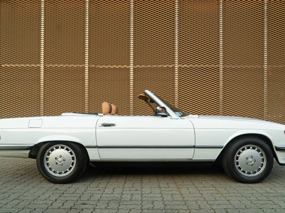 Image 5/50 de Mercedes-Benz 300 SL (1986)