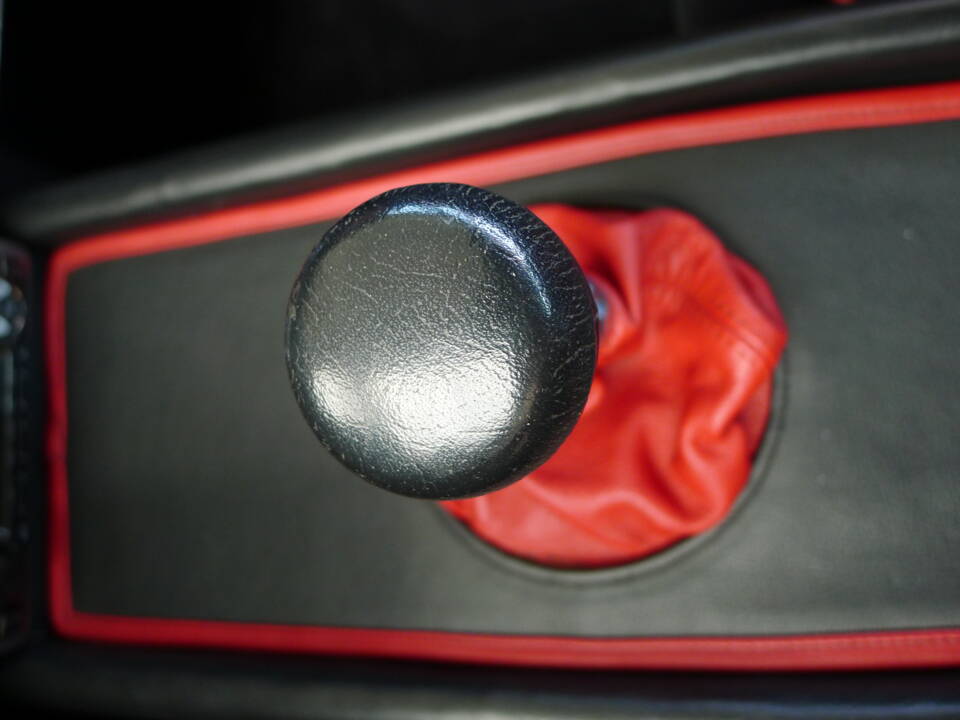 Image 7/38 of Maserati Indy 4700 (1970)
