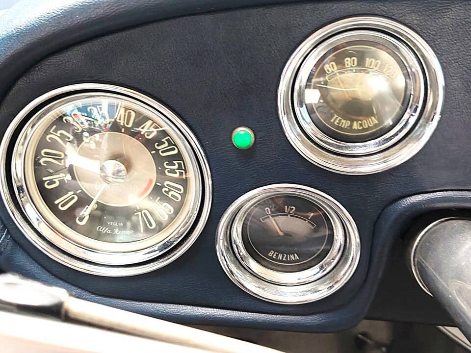 Image 48/67 of Alfa Romeo 1900 C Super Sprint Touring (1956)