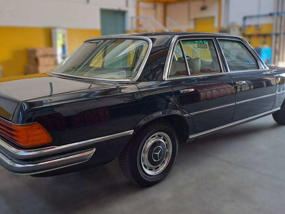 Bild 20/47 von Mercedes-Benz 280 SE (1976)