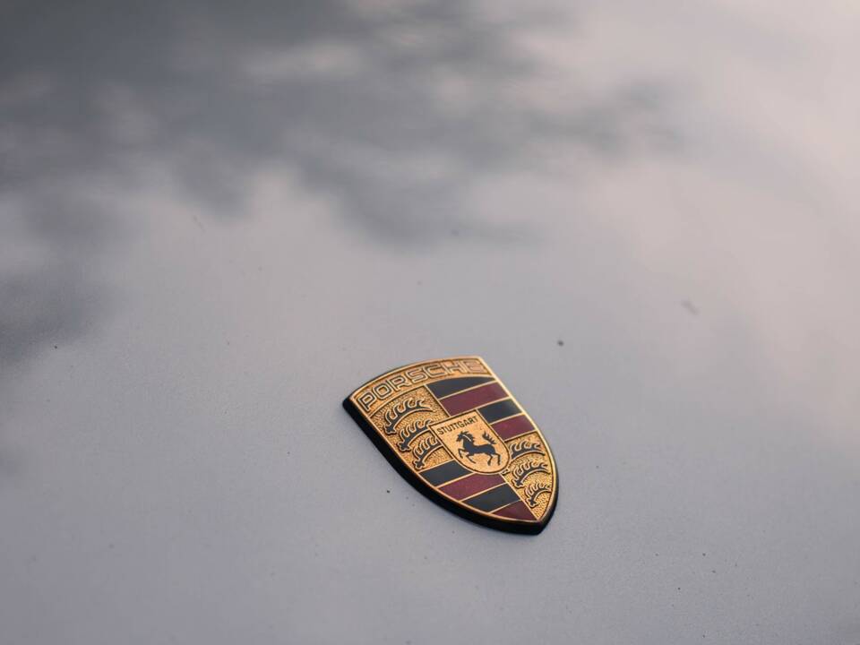 Afbeelding 18/19 van Porsche 911 Carrera 4S (1998)