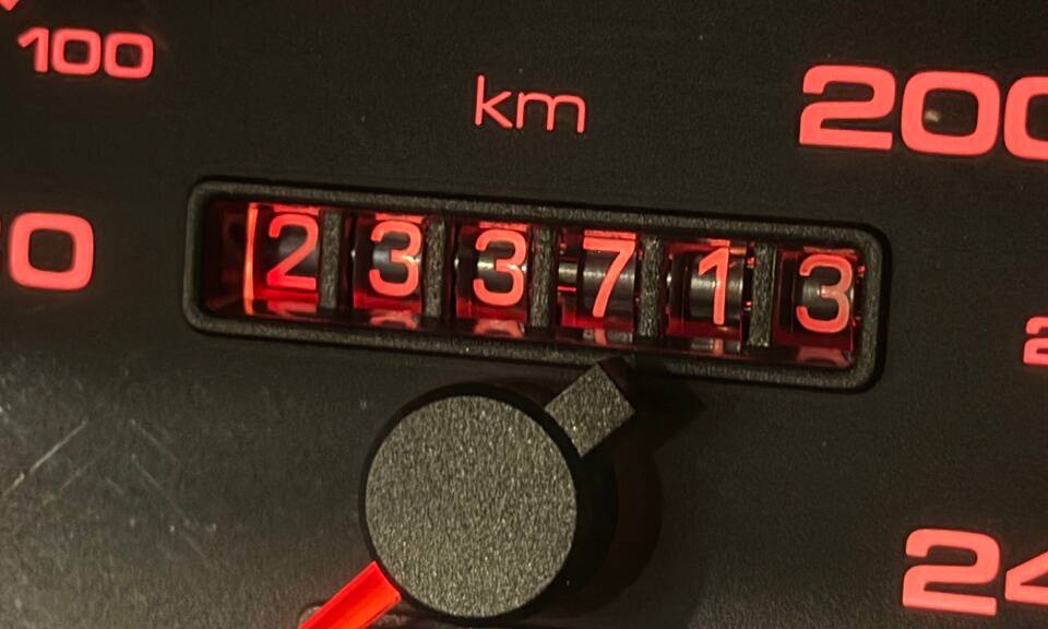 Bild 13/24 von Audi V8 4.2 (1993)