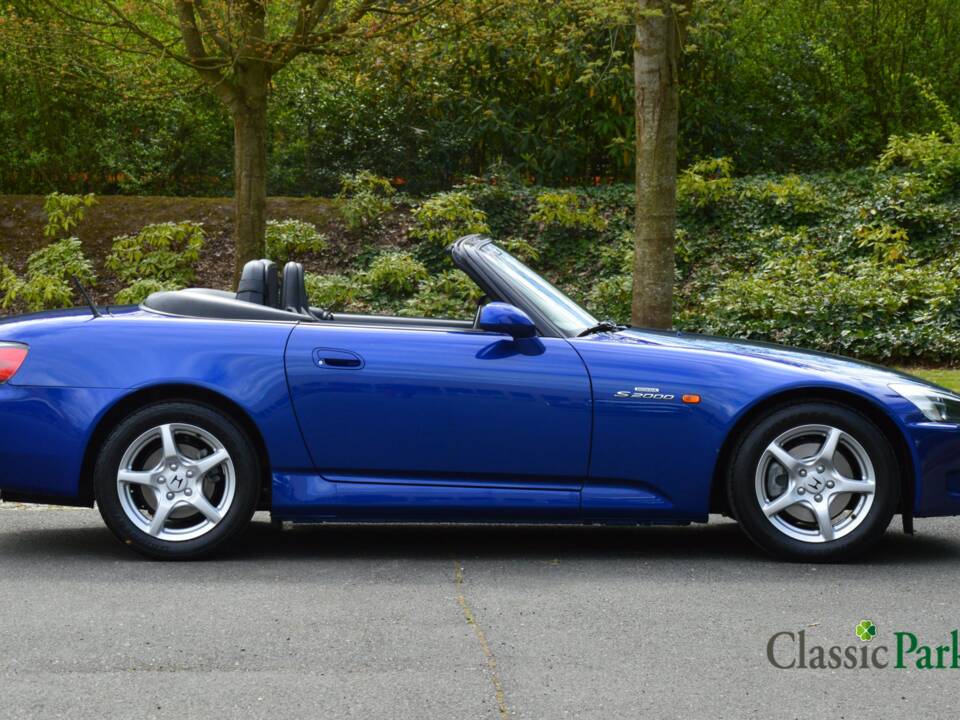 Bild 17/50 von Honda S 2000 (2000)
