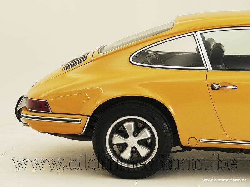 Image 8/15 of Porsche 911 2.2 T (1970)