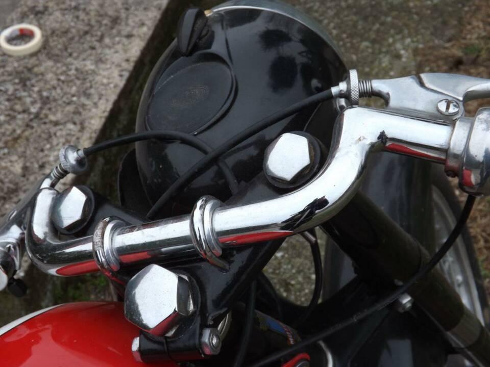 Imagen 27/50 de Gilera 150 Sport (1955)