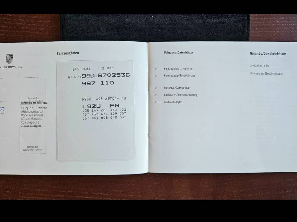 Image 31/37 de Porsche 911 Carrera (2004)