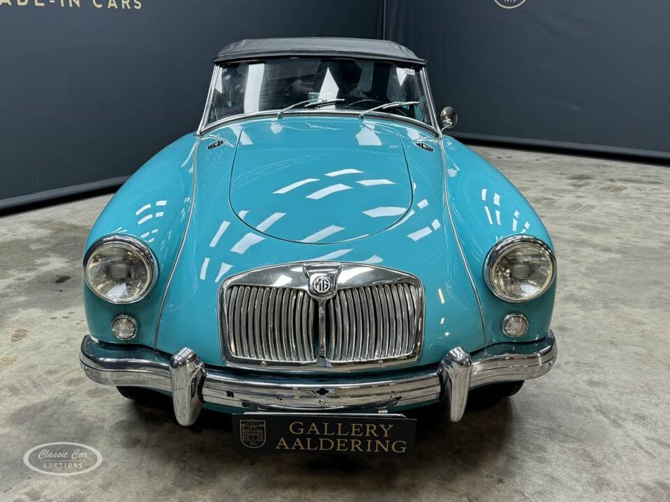 Afbeelding 22/40 van MG MGA Twin Cam (1959)