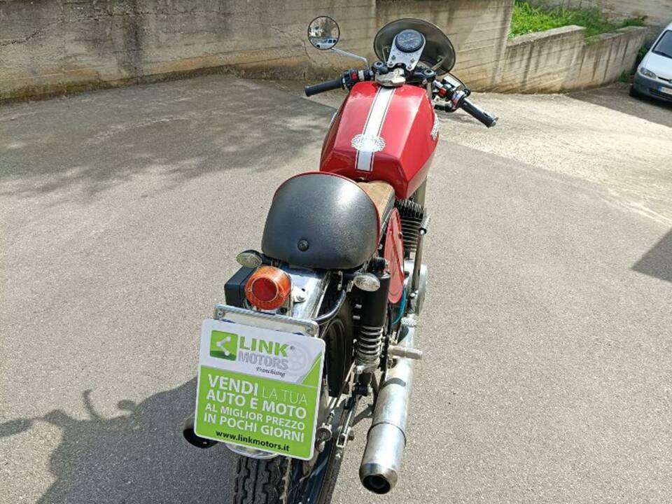 Immagine 20/45 di Moto Guzzi 254 (1976)