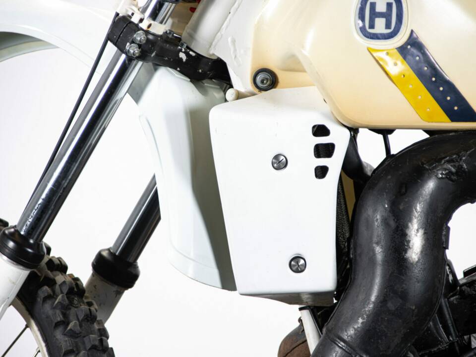 Image 15/50 of Husqvarna WR 250 (1985)