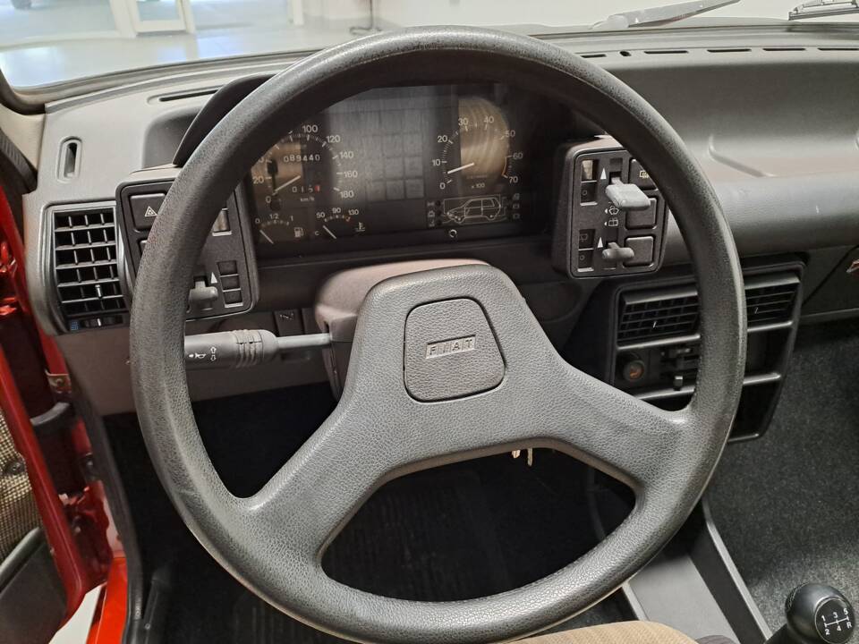 Bild 24/57 von FIAT Uno 45 (1985)