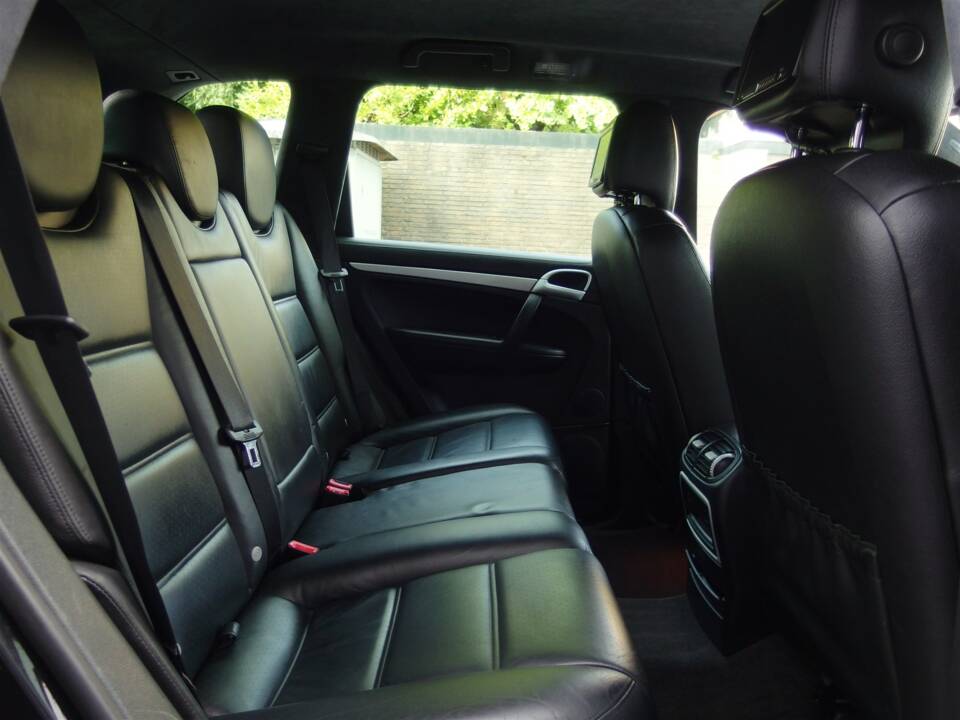 Imagen 75/97 de Porsche Cayenne Turbo (2007)